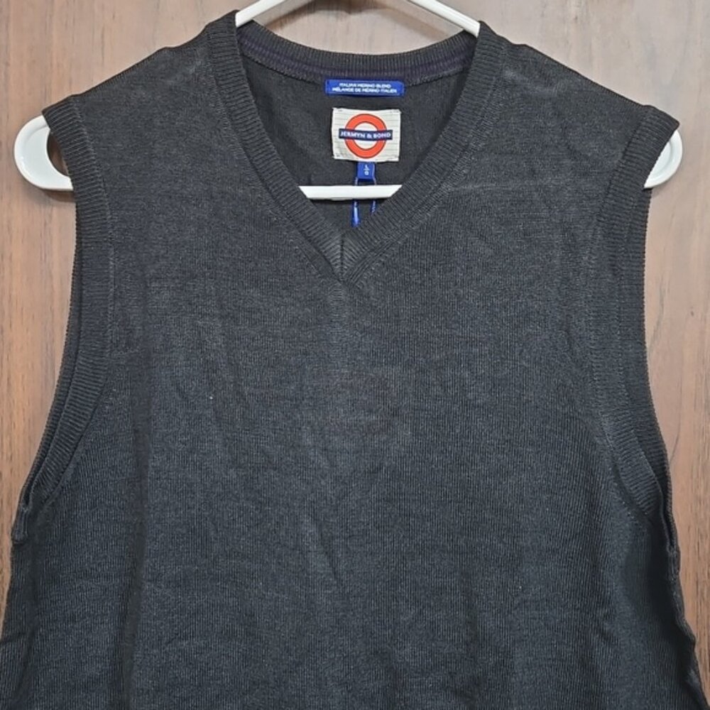 Jermyn & Bond Size L Charcoal Grey Merino Wool Blend Sweater Vest